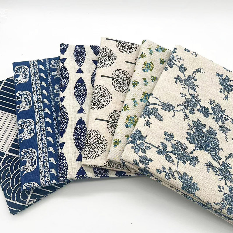 ヴィンテージブルーの花柄コットンリネン生地、テーブルクロス、 - Home Textiles Discount のレビューと価格