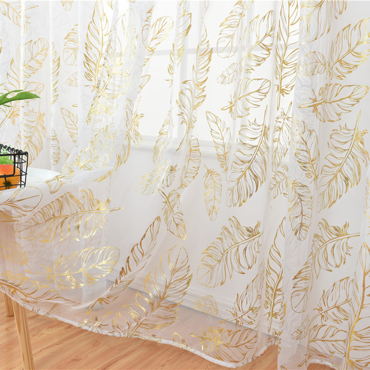 高級感のある羽根模様のブロンズ加工シアー素材のカーテン1枚。 - Curtain Sheer Voile のレビューと価格